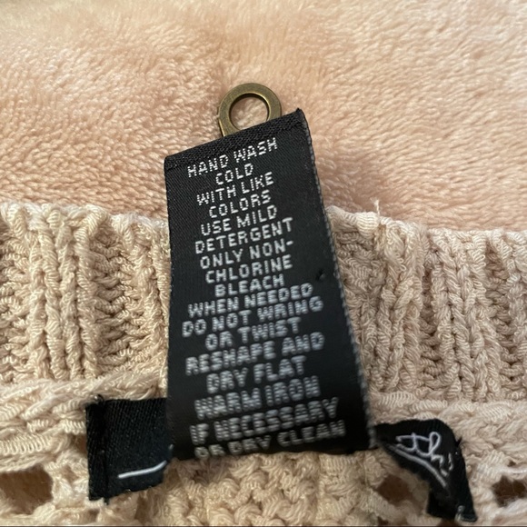 Willi Smith Tan Sweater with faux full length back zipper Size Large - Picture 4 of 4